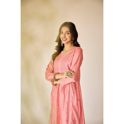 Old Marigold Tala Peach Chanderi Hand Embroidered Chikankari Kurta
