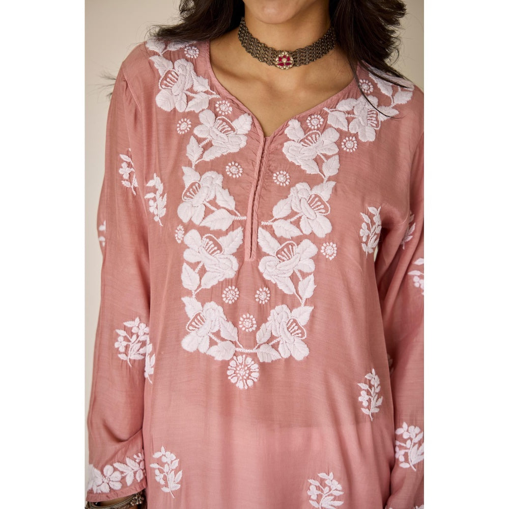 Old Marigold Crest Dusty Pink Muslin Hand Embroidered Chikankari Kurta