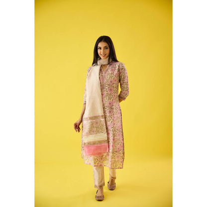 Old Marigold Aarzoo Pink Chanderi Hand Embellished Kurta Pant & Dupatta (Set of 3)