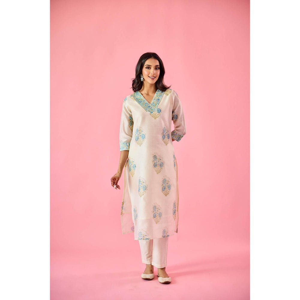 Old Marigold Dilruba Off White Chanderi Hand Embellished Kurta Pant & Dupatta (Set of 3)