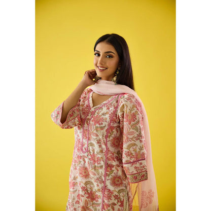 Old Marigold Mehrunisha Pink Cotton Kurta Pant & Dupatta (Set of 3)