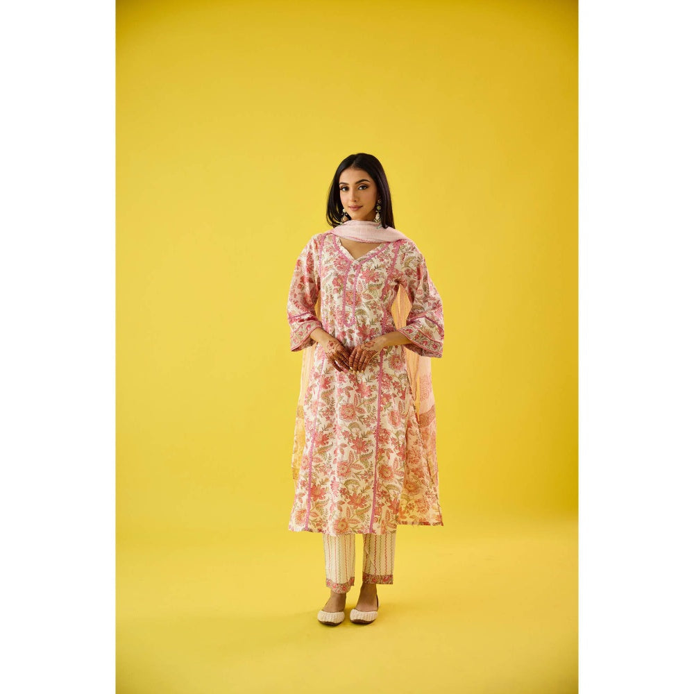 Old Marigold Mehrunisha Pink Cotton Kurta Pant & Dupatta (Set of 3)