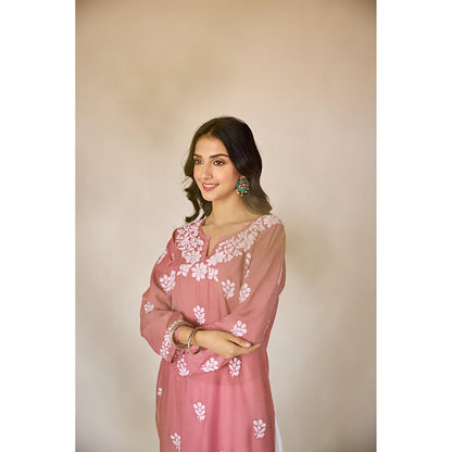 Old Marigold Mehjabeen Pink Muslin Hand Embroidered Chikankari Kurta