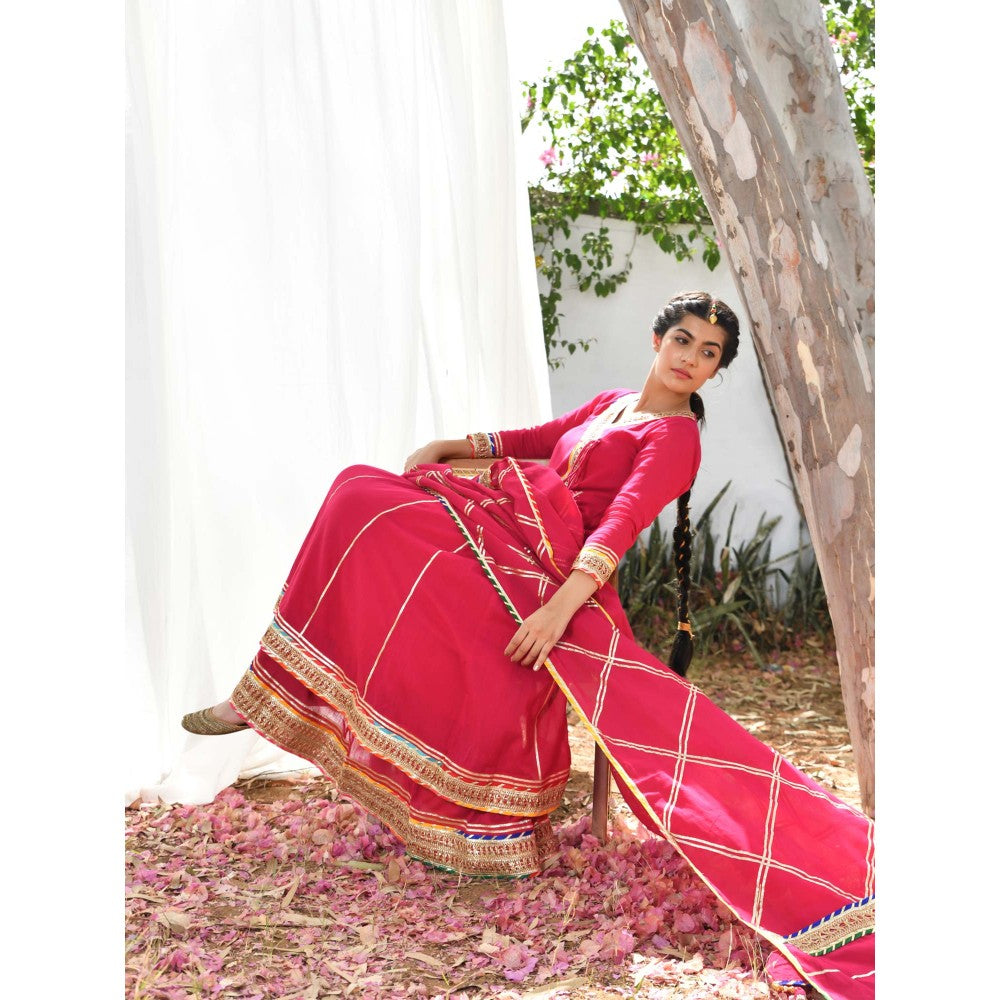OMAANA Atrangi Anarkali Set (Set of 3)