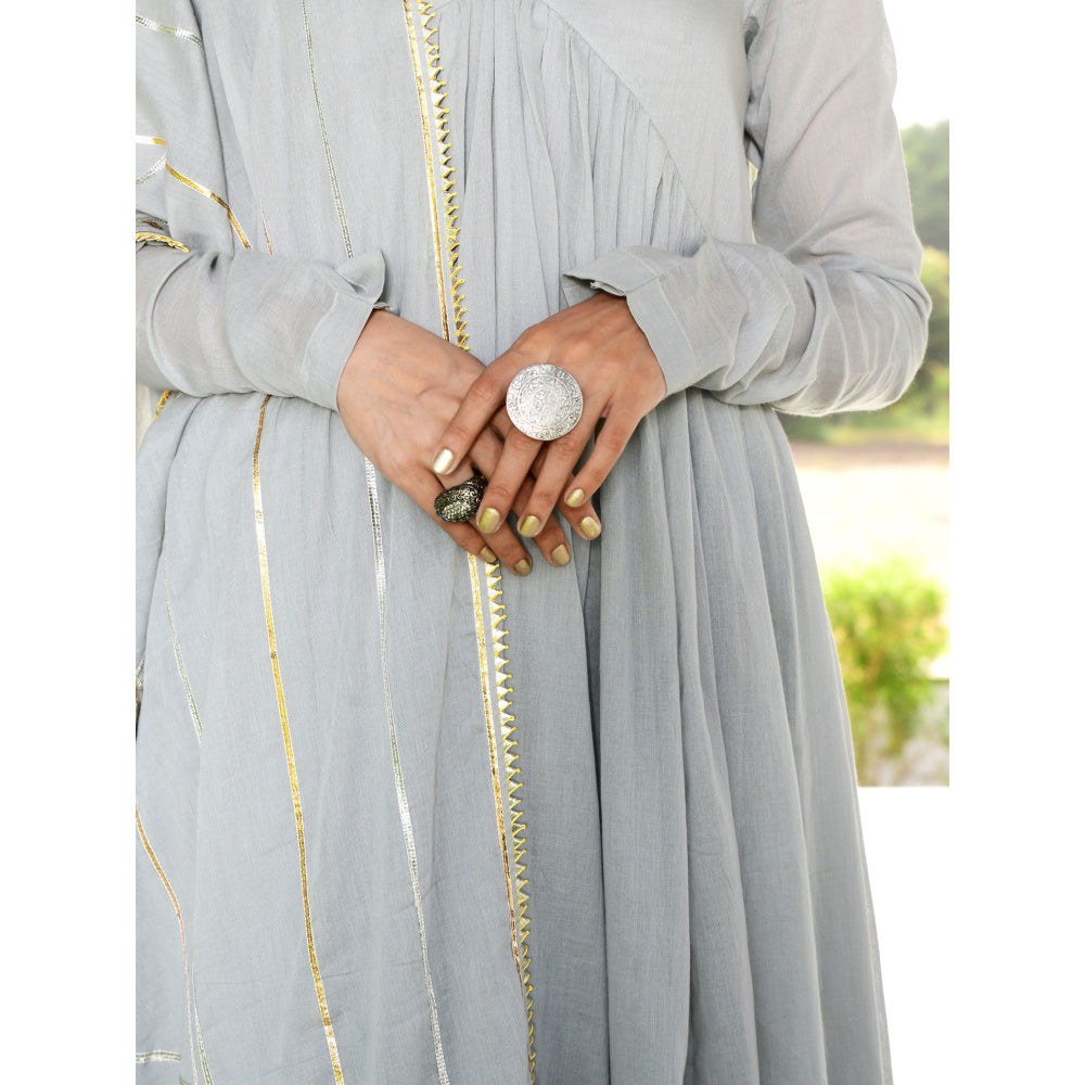 OMAANA Saanjh Taani Anarkali Suit Set (Set of 3)