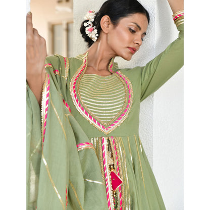 OMAANA Harit Meera Kurta Sharara Set (Set of 3)