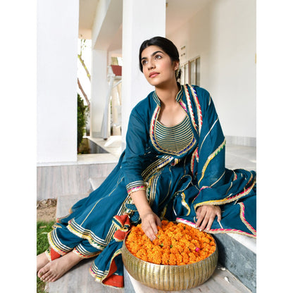 OMAANA Casa Meera Kurta Sharara Set (Set of 3)