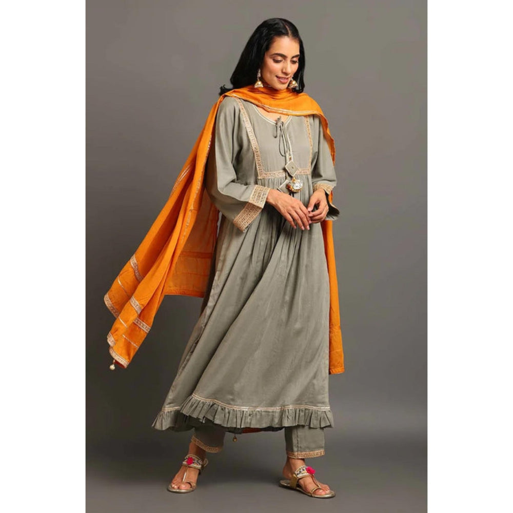 OMAANA Women Mulmul Grey Kurta with Pant and Dupatta