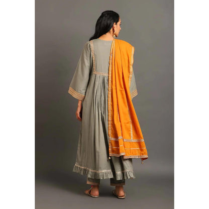 OMAANA Women Mulmul Grey Kurta with Pant and Dupatta
