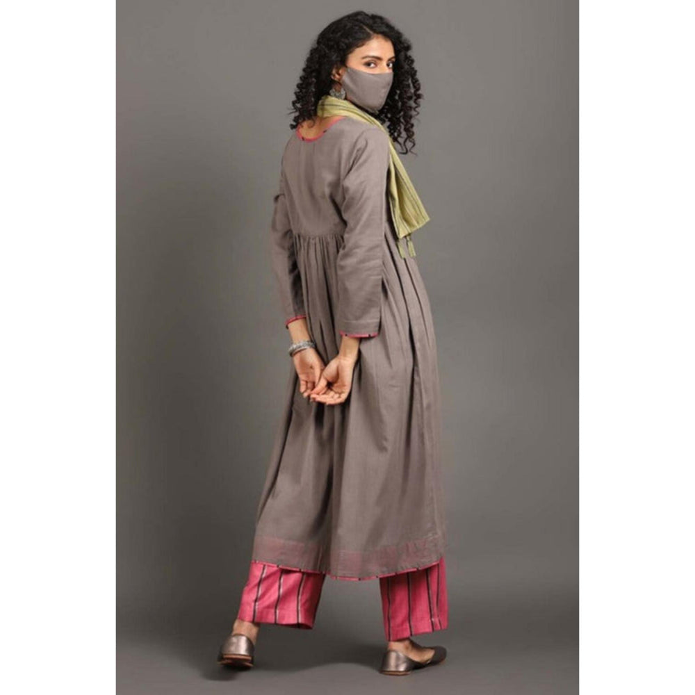 OMAANA Women Mulmul Grey Kurta with Pant and Dupatta