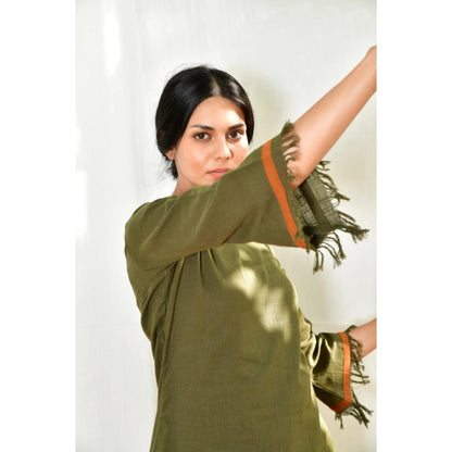 OMAANA Women Chanderi Green Kurta with Pant