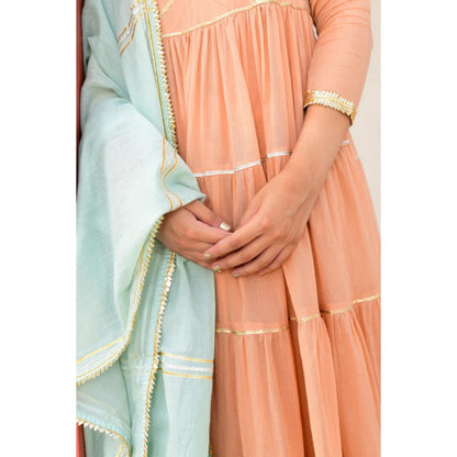 OMAANA Women Mulmul Peach Kurta with Pant and Dupatta