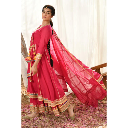 OMAANA Women Mulmul Magenta Kurta with Sharara and Dupatta