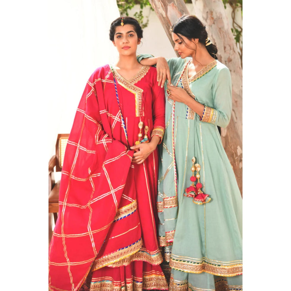 OMAANA Women Mulmul Magenta Kurta with Sharara and Dupatta