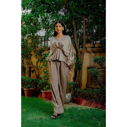 Omana by Ranjana Bothra Stone Cowl Co-Ord (Set of 2)