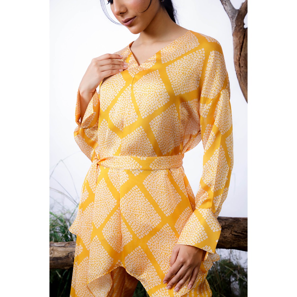 Omana by Ranjana Bothra Yellow Printed Amy Co-Ord (Set of 3)