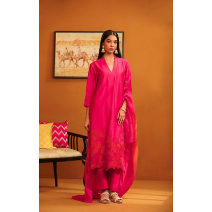 Omana by Ranjana Bothra Pink Pakeeza Applique Kurta with Pant and Dupatta (Set of 3)