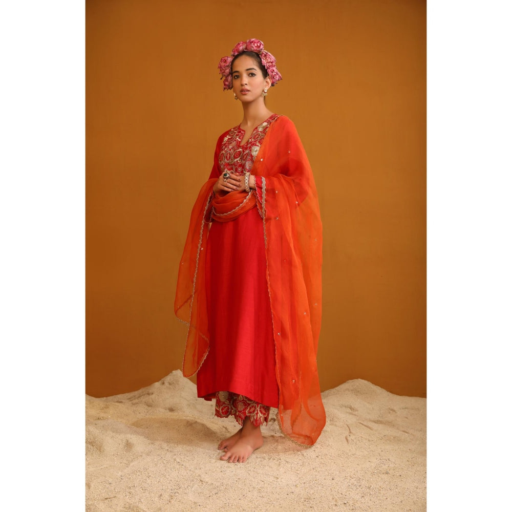 Omana by Ranjana Bothra Red Naaz Kurta with Pant and Dupatta (Set of 3)