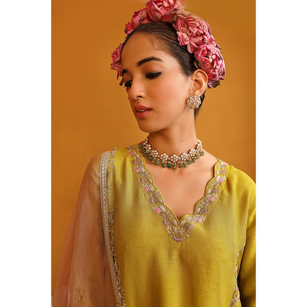 Omana by Ranjana Bothra Green Firoza Kurta with Pant and Dupatta (Set of 3)