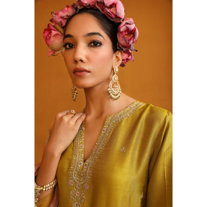 Omana by Ranjana Bothra Green Shehnaz Kurta with Pant and Dupatta (Set of 3)