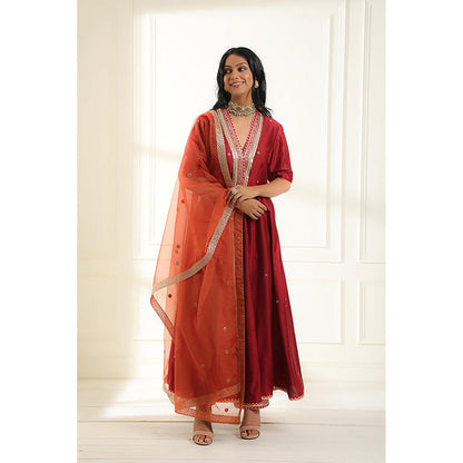 Omana by Ranjana Bothra Maroon Embroidered Half Sleeves V-Neck Anarkali With Pant And Dupatta