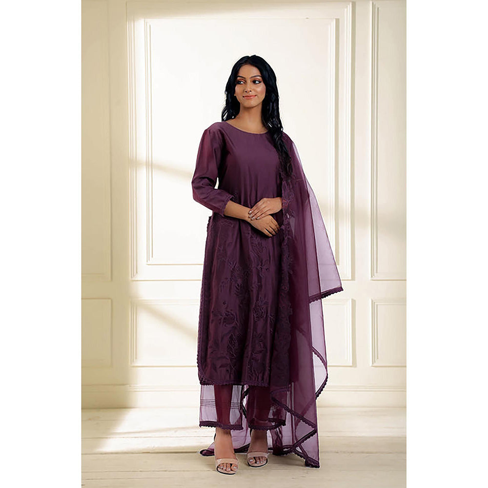 Omana by Ranjana Bothra Wine Embroidered Kurta With Pant And Dupatta