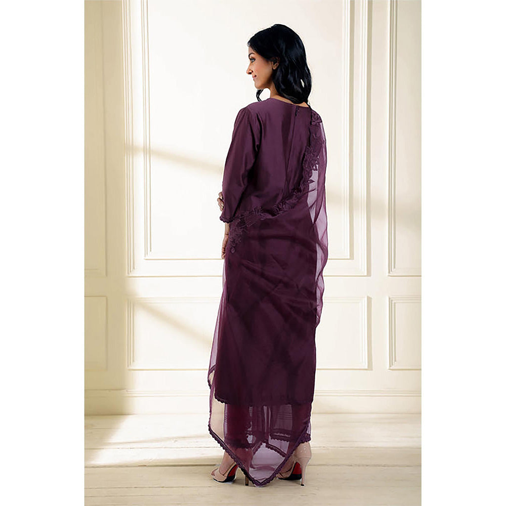 Omana by Ranjana Bothra Wine Embroidered Kurta With Pant And Dupatta