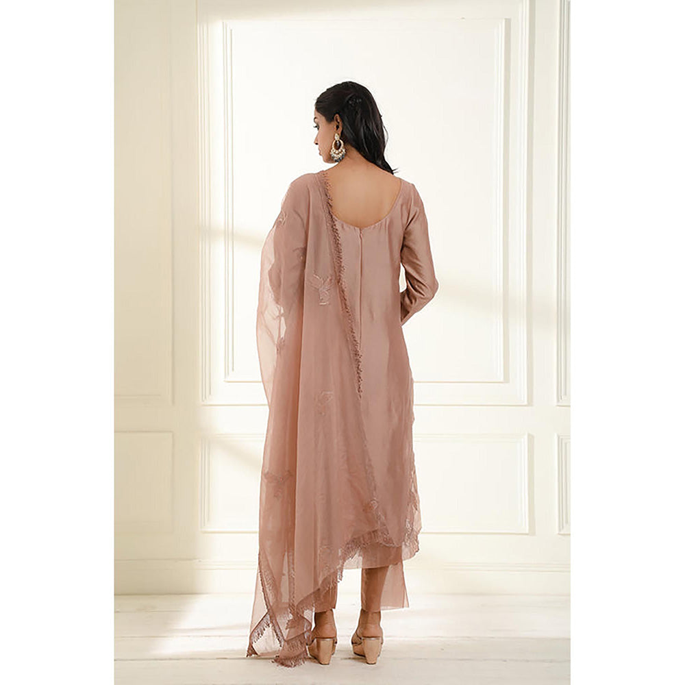 Omana by Ranjana Bothra Rose Gold Embroidered Kurta With Pant And Dupatta