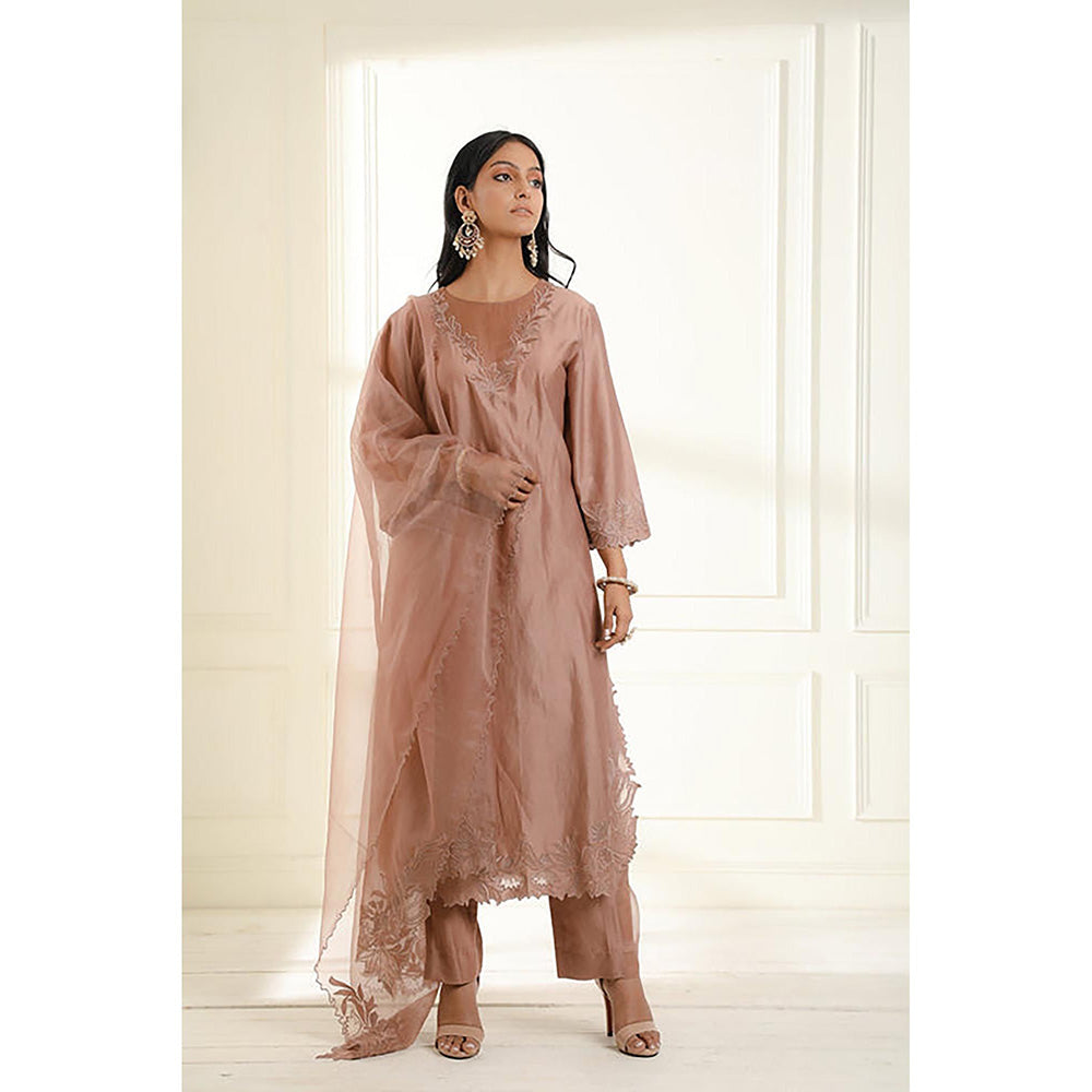 Omana by Ranjana Bothra Beige Embroidered Kurta With Pant And Dupatta