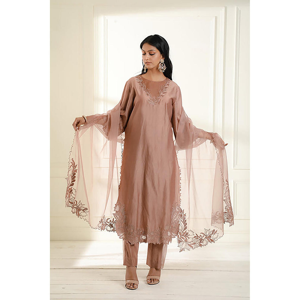 Omana by Ranjana Bothra Beige Embroidered Kurta With Pant And Dupatta