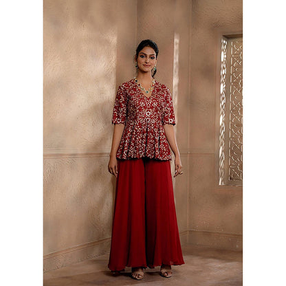 Omana by Ranjana Bothra Red Floral Half Sleeves V-Neck Kurta with Sharara