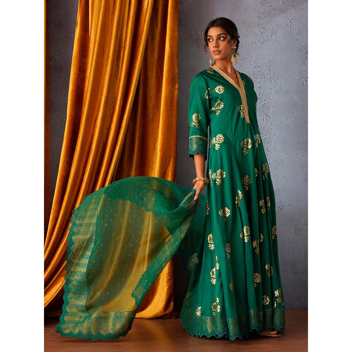 OMI Emerald Green Sequin Embroidered Flared Panelled Anarkali Kurta with Dupatta (Set of 2)