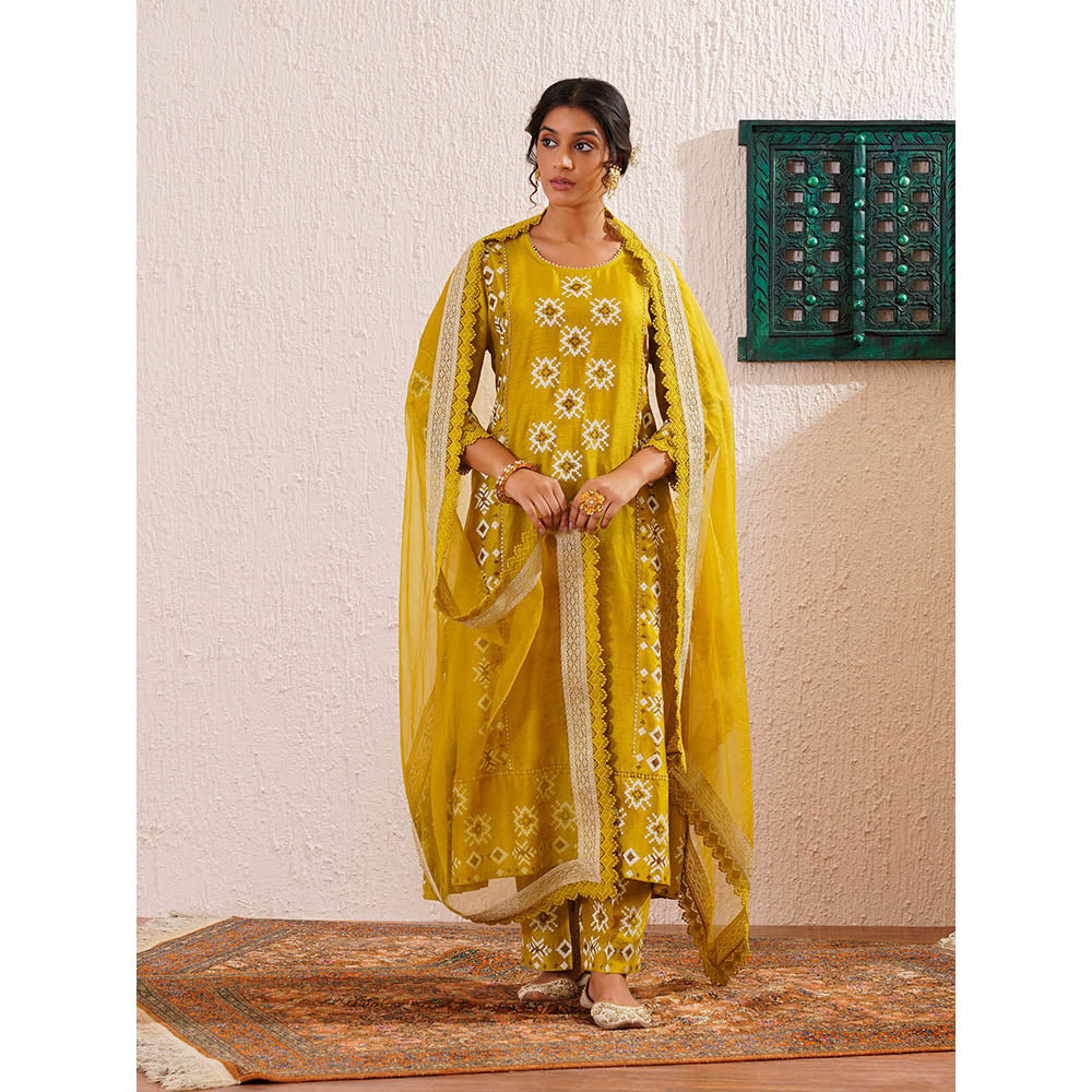OMI Lime Yellow Panelled Kurta with Pant and Dupatta (Set of 3)