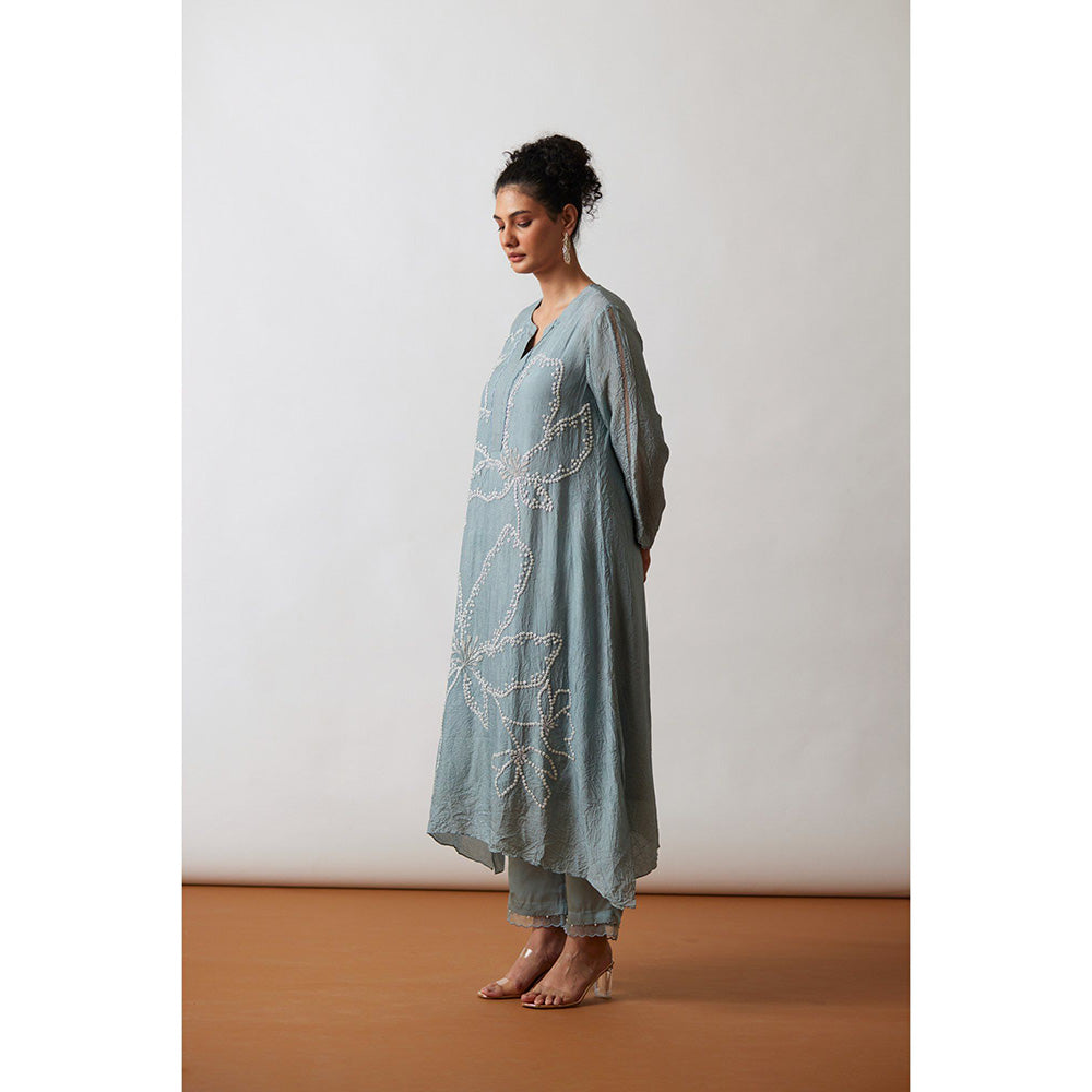 One Not Two Cloud Blue Crushed Silk Floral Embroidery kurta & Pant (Set of 2)