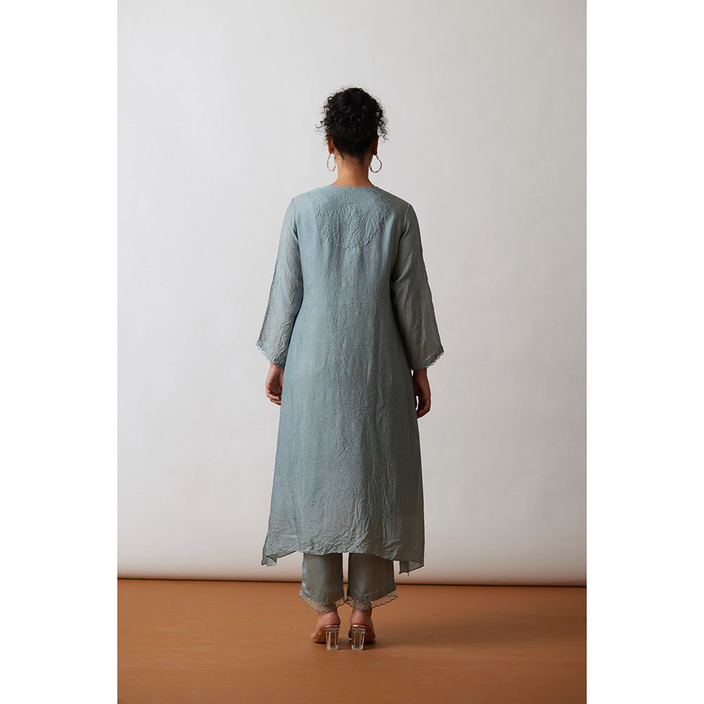 One Not Two Cloud Blue Crushed Silk Floral Embroidery kurta & Pant (Set of 2)