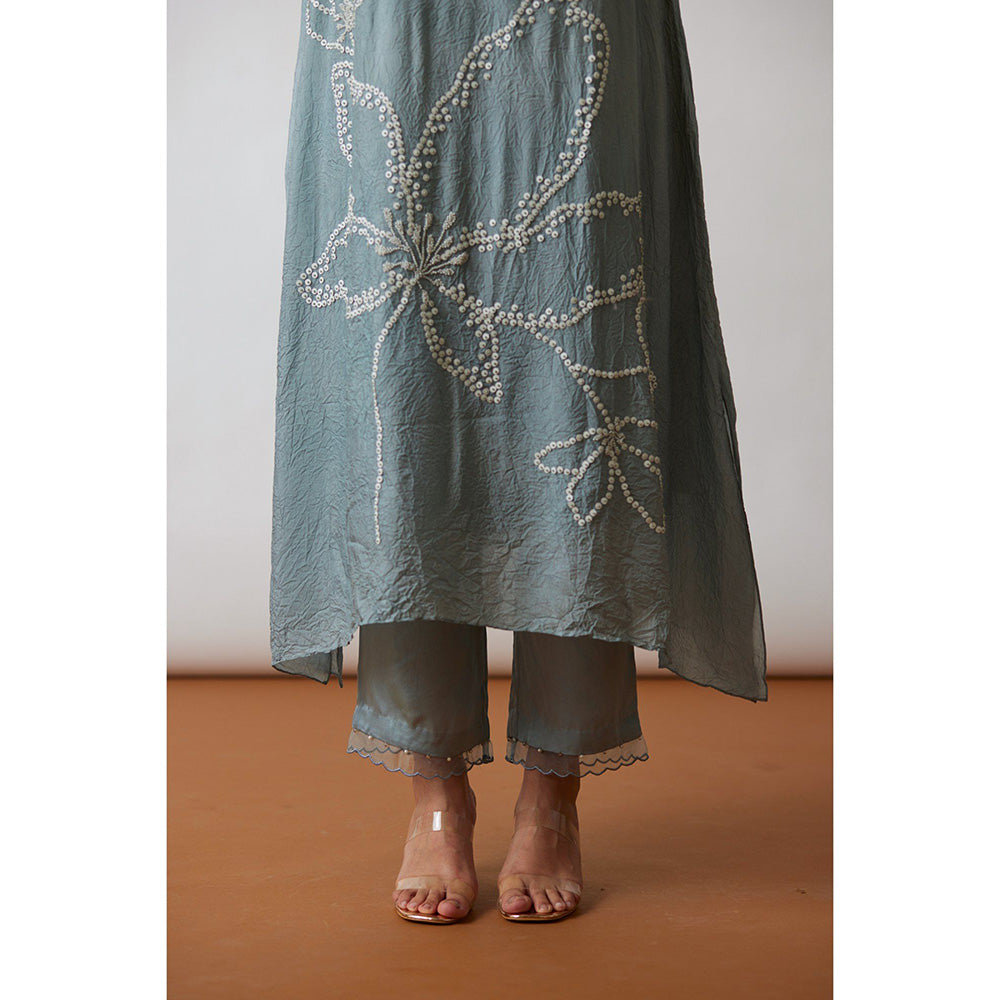 One Not Two Cloud Blue Crushed Silk Floral Embroidery kurta & Pant (Set of 2)