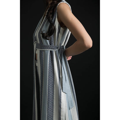 ORCR Parayan Stripes Sleeveless Blue Jacket with Pant (Set of 3)