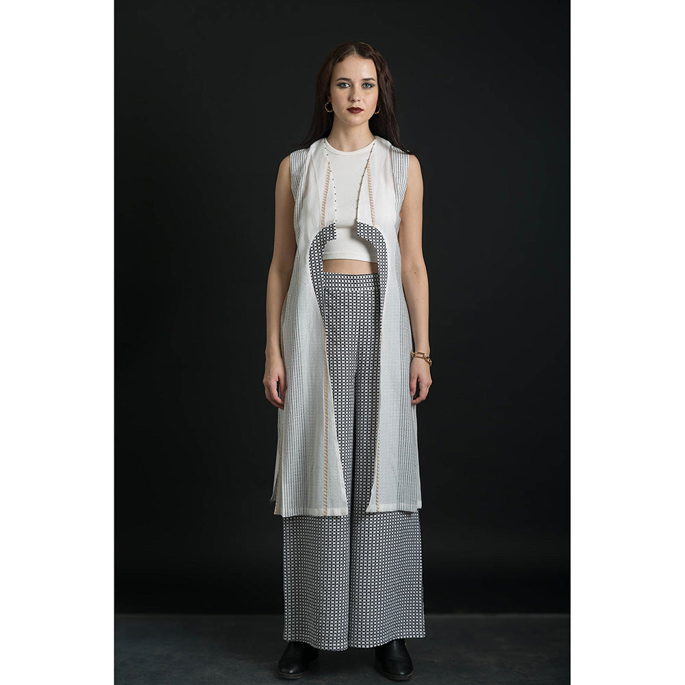 ORCR Ramin Checks Sleeveless Off White Jacket with Pant (Set of 2)