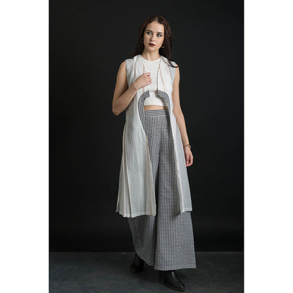 ORCR Ramin Checks Sleeveless Off White Jacket with Pant (Set of 2)