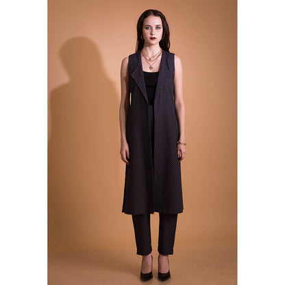 ORCR Dropmo Checks Half Sleeves Black Jacket with Pant (Set of 2)