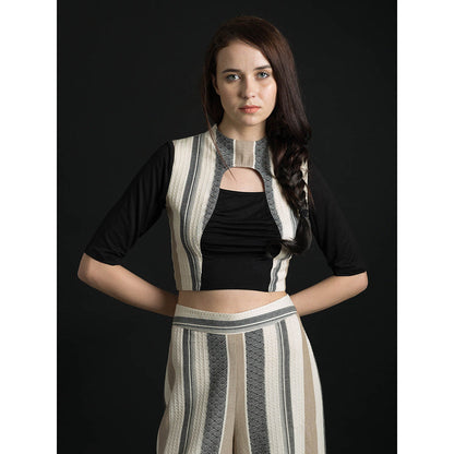 ORCR Neck-Hole Stripes Half Sleeves Beige Top