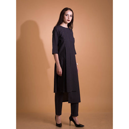 ORCR Conto Geometric Three Fourth Sleeves Black Top with Pant (Set of 2)