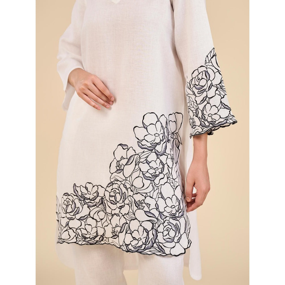 ORIGANI Black and White Floral Rose Embroidered Garden Co-Ord (Set of 2)