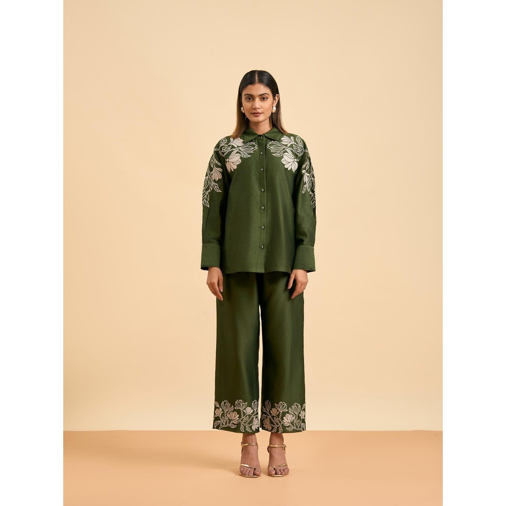 ORIGANI Olive Grove Embroidered Co-Ord (Set of 2)