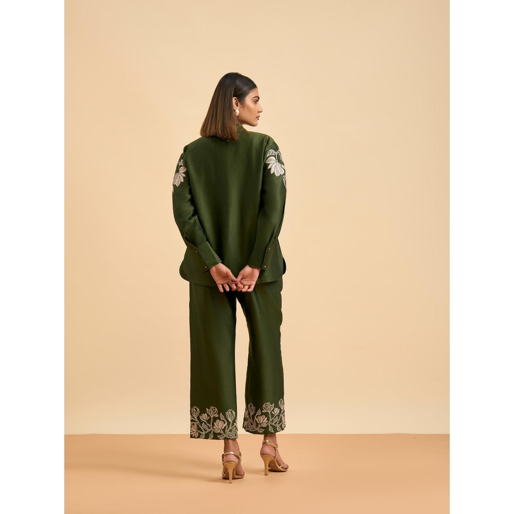 ORIGANI Olive Grove Embroidered Co-Ord (Set of 2)