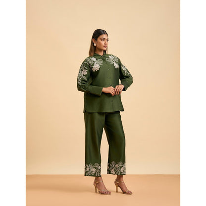 ORIGANI Olive Grove Embroidered Co-Ord (Set of 2)
