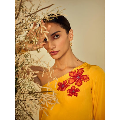 ORIGANI Yellow Floral Daffodil Co-Ord (Set of 2)