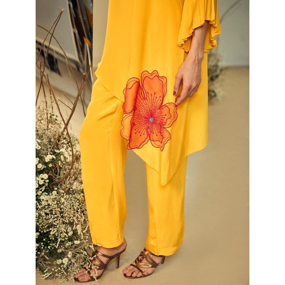 ORIGANI Yellow Sunflower Dream Co-Ord (Set of 2)