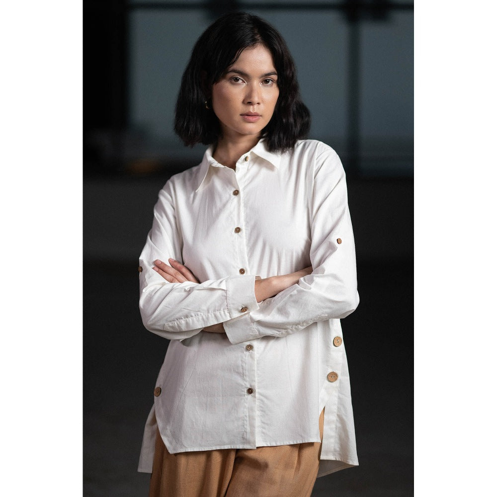 ORIGANI White Coconut Shell Solid Shirt