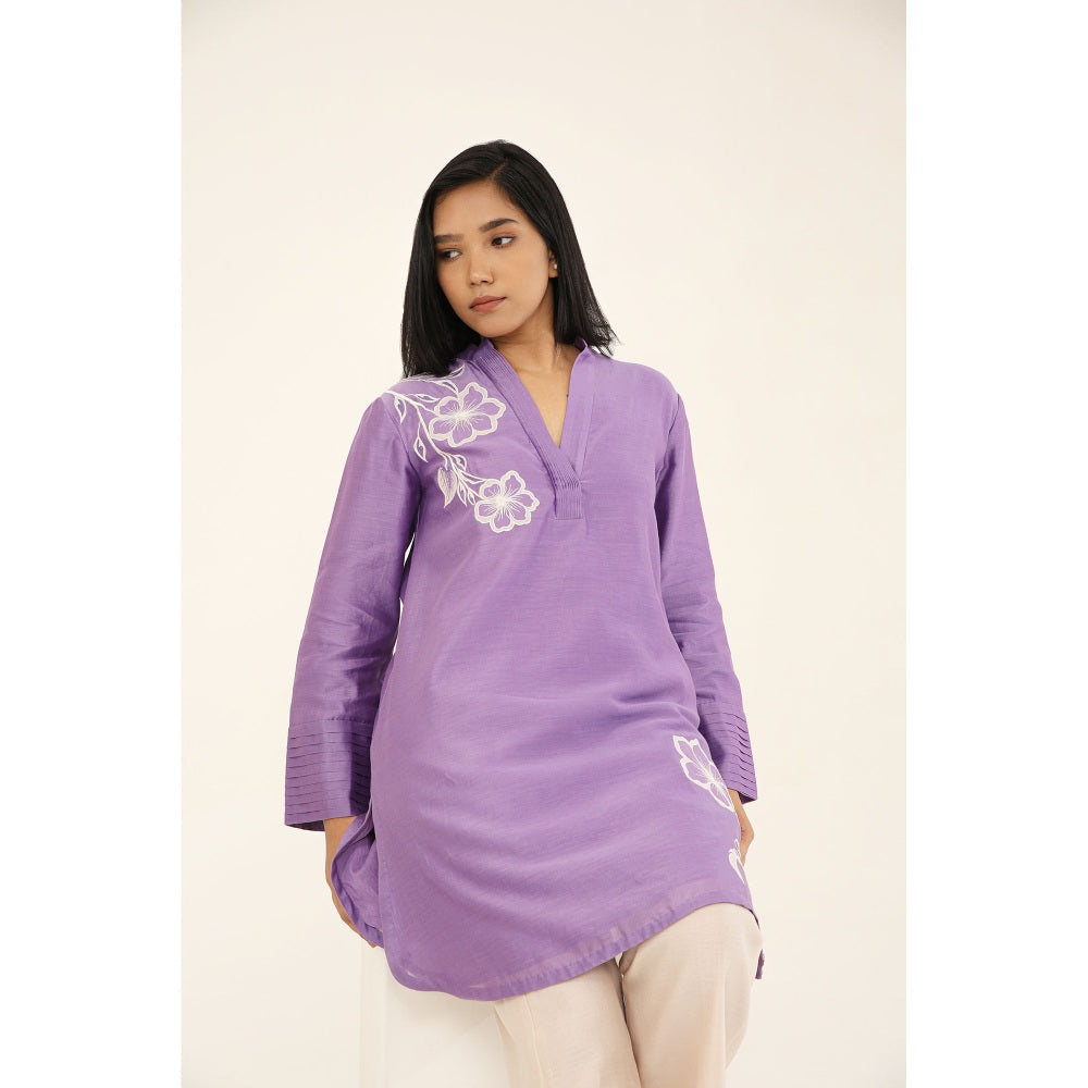 ORIGANI Magnolia Meadow Suit Kurta with Pant (Set of 2)